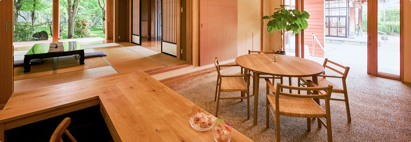 浄土真宗本願寺派 青木山 極楽寺